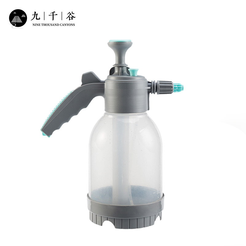 九千谷 4894气压式喷壶家用大容量加压塑料喷水壶多功能可调节喷壶喷壶加长杆2L