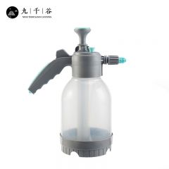 九千谷 4894气压式喷壶家用大容量加压塑料喷水壶多功能可调节喷壶喷壶加长杆2L