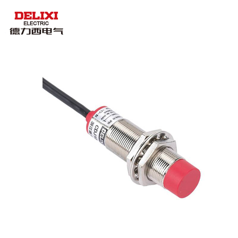 德力西电气 接近开关CDJ10-I2A12AP传感器M12常开PNP-4MM 直径12mm